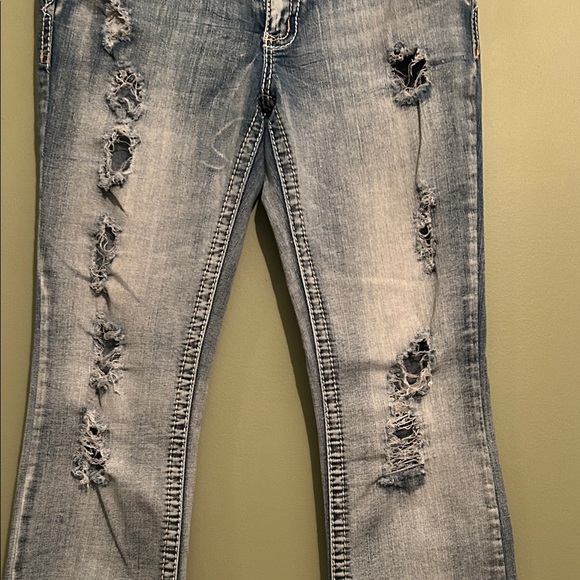 Twentyone Black by Rue21 Light Blue Distressed Boot Cut Jeans Size 9/10 - Picture 8 of 9